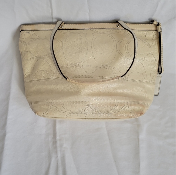 Coach Authentic handbag - Picture 4 of 11